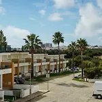 Stylish Townhouse Appartamento Albufeira