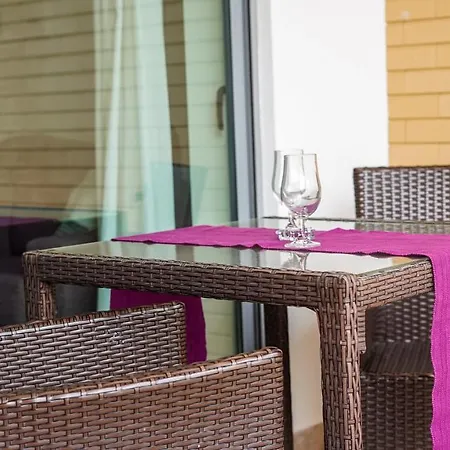 Apartman Stylish Townhouse *